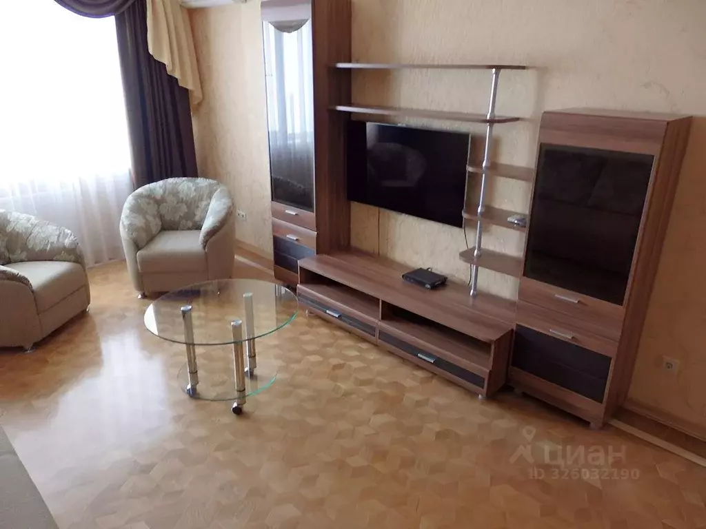 3-к кв. Краснодарский край, Краснодар Кубанская ул., 47 (100.0 м) - Фото 1