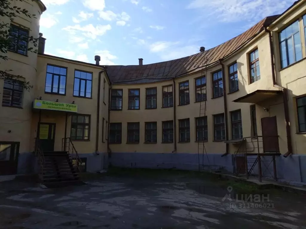 Помещение свободного назначения в Свердловская область, Екатеринбург ... - Фото 0