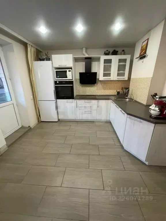 2-к кв. Воронежская область, Воронеж Ленинградская ул., 82В (60.7 м) - Фото 2