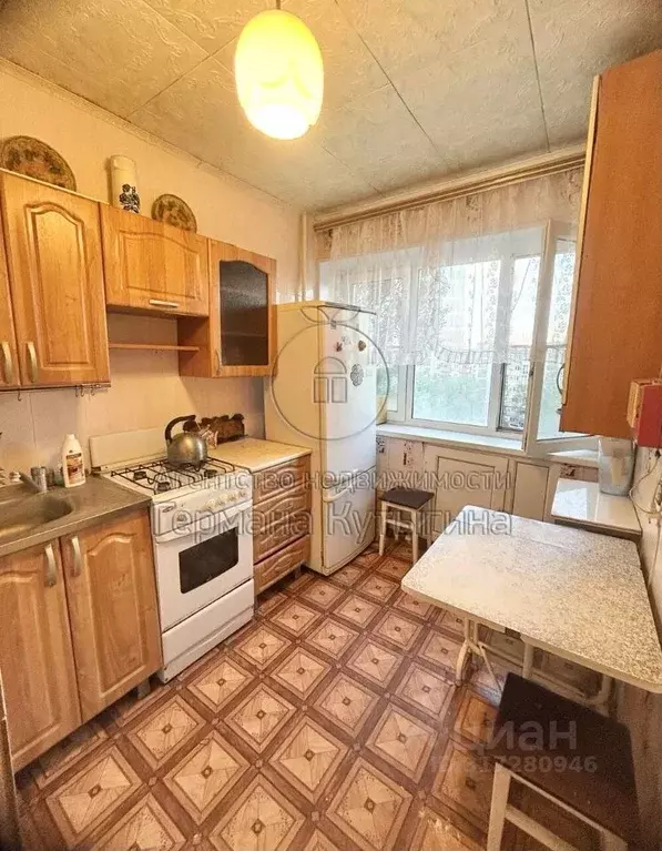 3-к кв. Волгоградская область, Волгоград Новороссийская ул., 16 (58.5 ... - Фото 1
