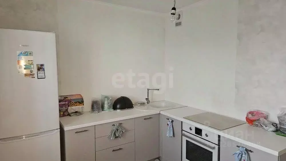 1-к кв. Тюменская область, Тюмень ул. Константина Посьета, 11к1 (41.1 ... - Фото 2