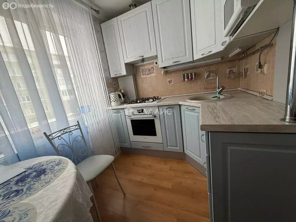 2-комнатная квартира: Зеленоградск, улица Сибирякова, 25 (43.9 м) - Фото 1