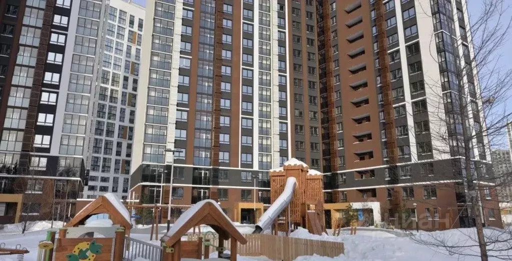 1-к кв. Свердловская область, Екатеринбург ул. 8 Марта, 204Д (37.0 м) - Фото 1