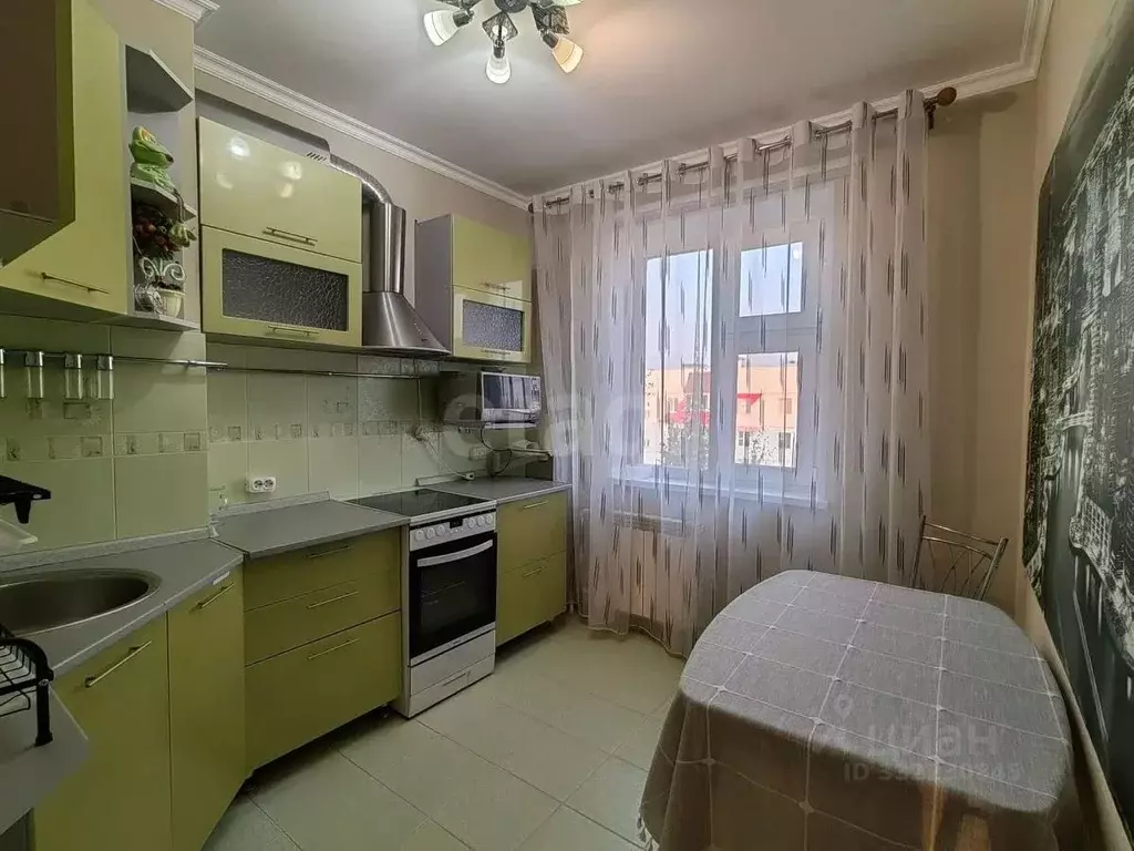 2-к кв. Ямало-Ненецкий АО, Муравленко ул. Губкина, 25 (49.7 м) - Фото 1