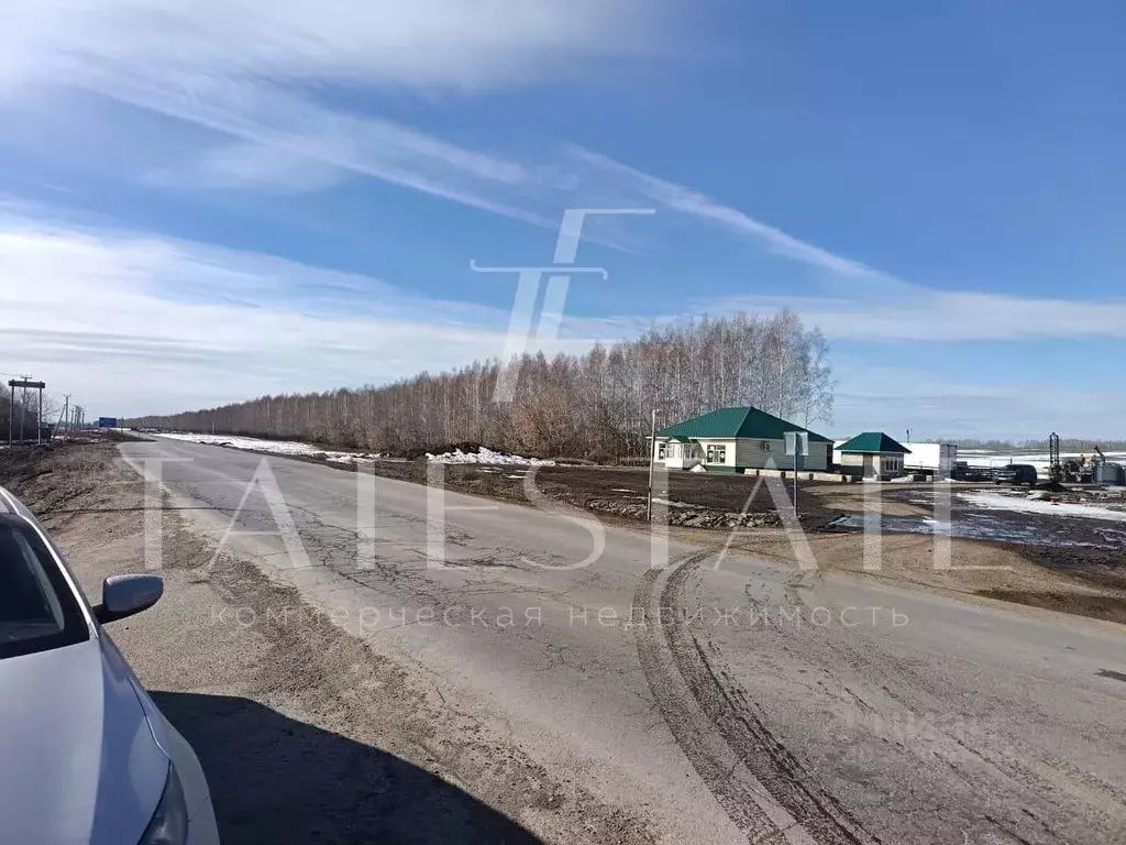 Помещение свободного назначения в Татарстан, Лаишевский район, с. ... - Фото 0