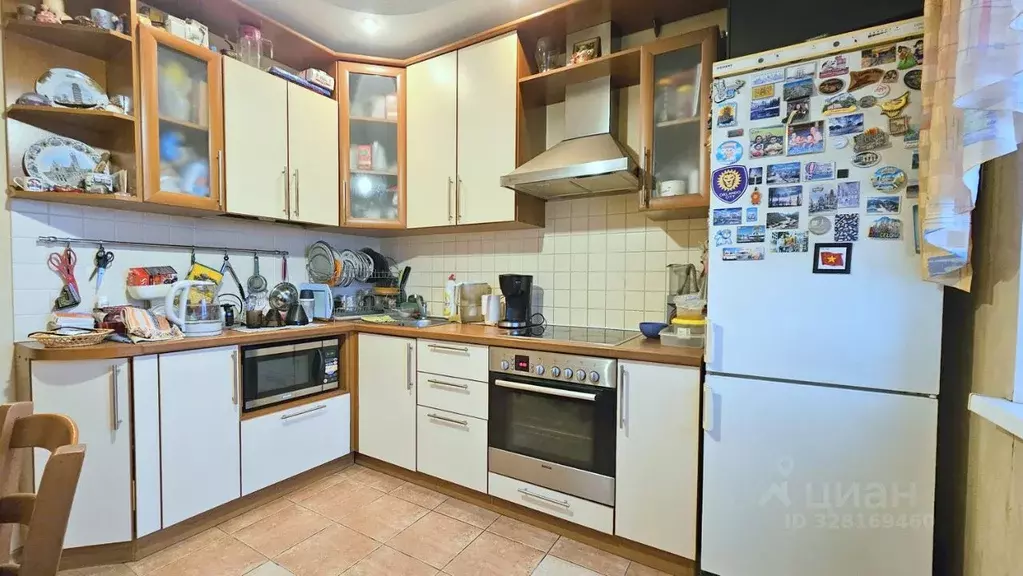 3-к кв. Алтайский край, Барнаул просп. Строителей, 38 (70.0 м) - Фото 2