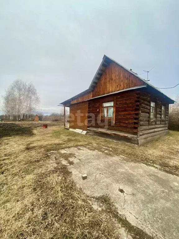 Дом в Кемеровская область, Топкинский муниципальный округ, с. ... - Фото 1