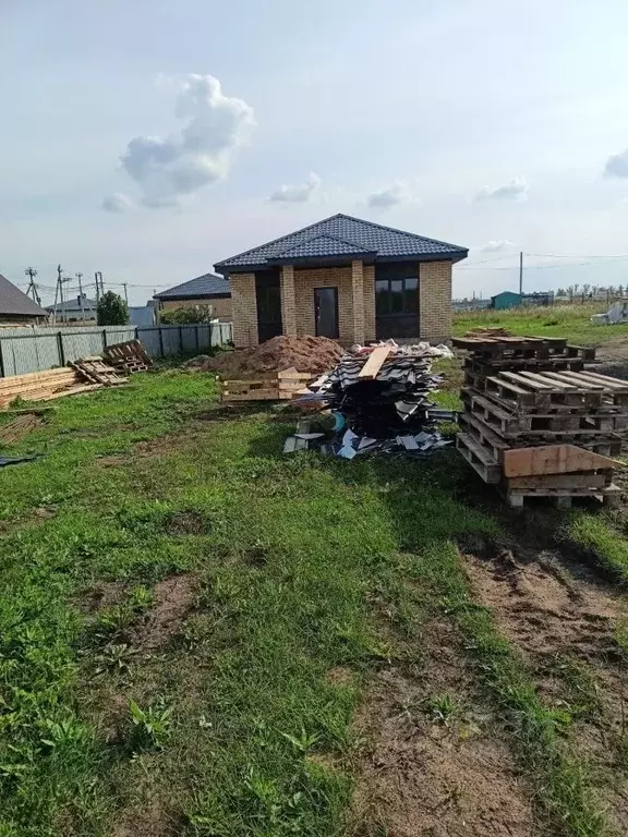 Дом в Башкортостан, Уфимский район, Русско-Юрмашский сельсовет, д. ... - Фото 1