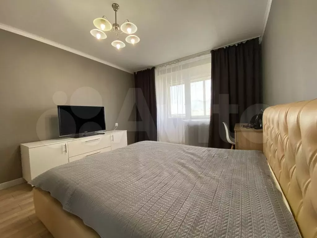 1-к. квартира, 45 м, 9/10 эт. - Фото 1
