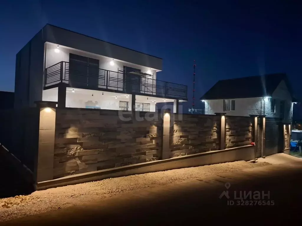 Дом в Севастополь ул. Генерала Провалова (242 м) - Фото 1