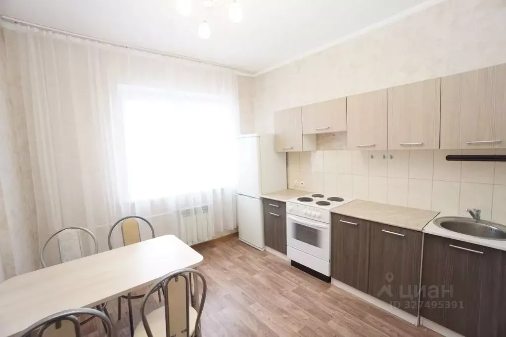 2-к кв. Московская область, Лобня Кольцевая ул., 14А (63.0 м) - Фото 1