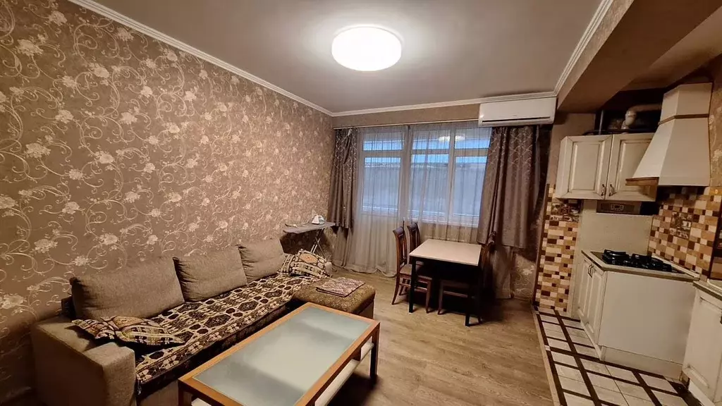 2-к кв. Краснодарский край, Сочи Вишневая ул., 10/4 (56.0 м) - Фото 0