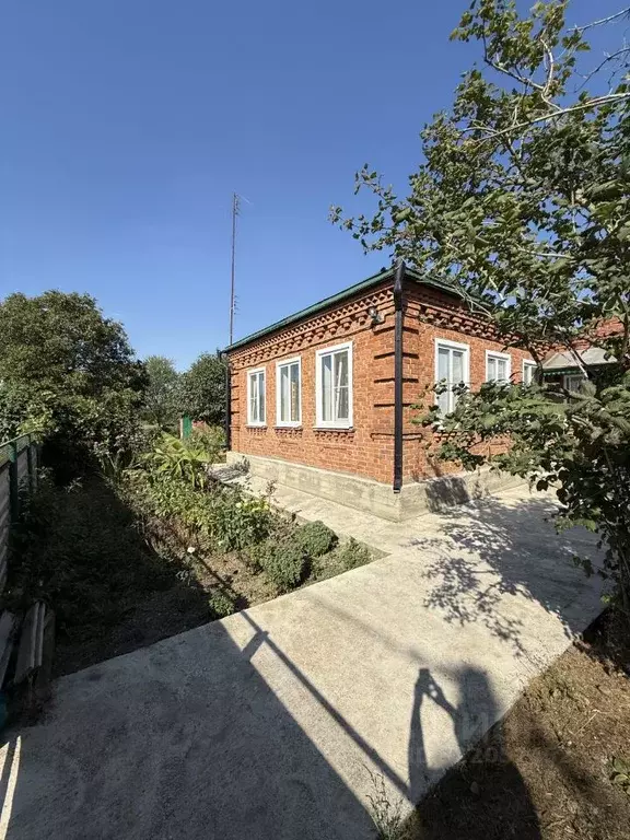 Дом в Краснодарский край, Белореченский район, Южненское с/пос, пос. ... - Фото 1