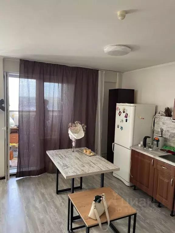 Студия Красноярский край, Красноярск Караульная ул., 38 (32.0 м) - Фото 0
