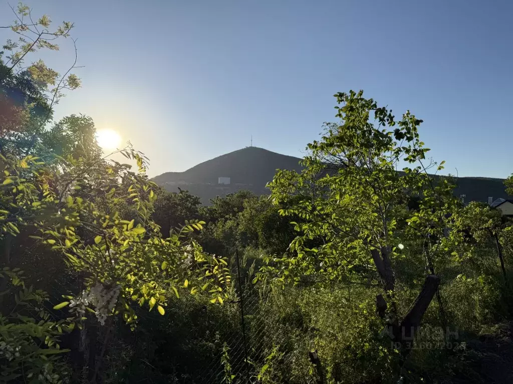 Участок в Ставропольский край, Пятигорск городской округ, пос. ... - Фото 1