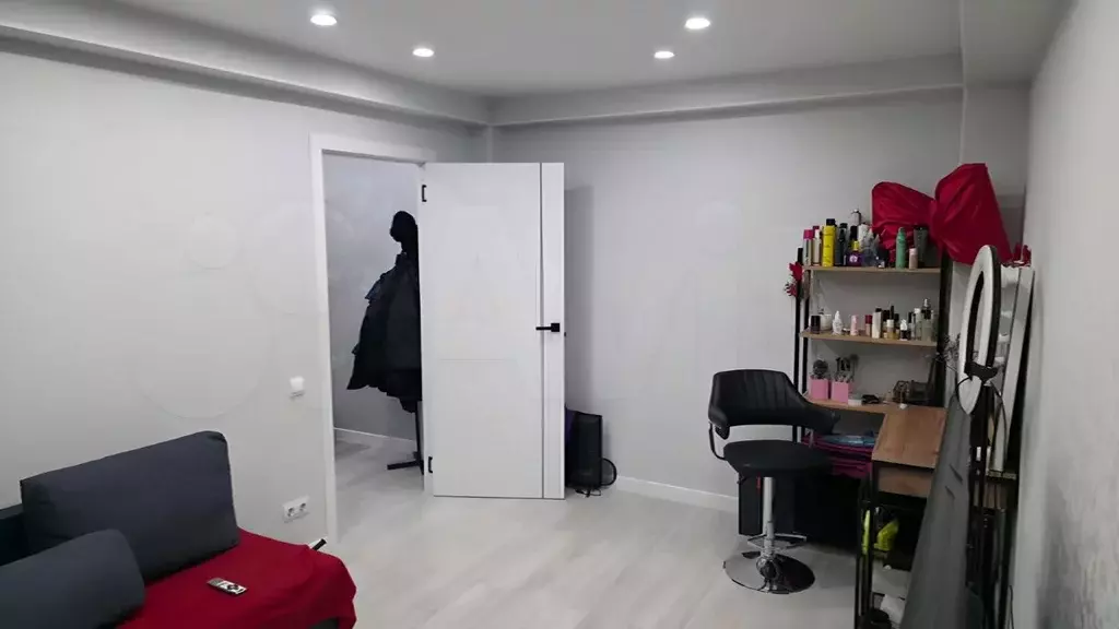 2-к кв. Ленинградская область, Кингисепп Октябрьская ул., 8 (42.0 м) - Фото 2