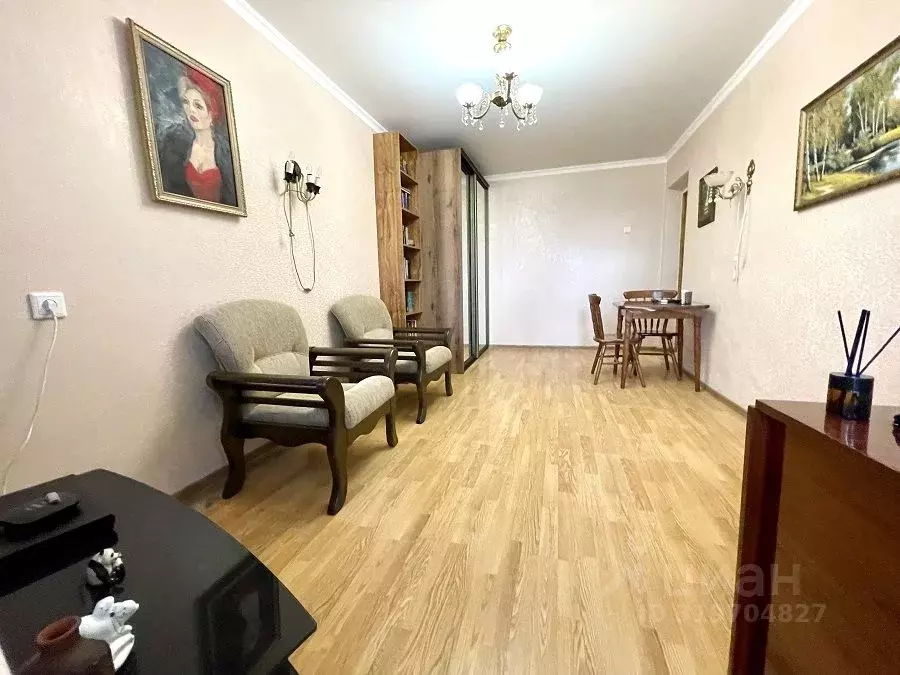 2-к кв. Краснодарский край, Краснодар Новороссийская ул., 180 (45.0 м) - Фото 1