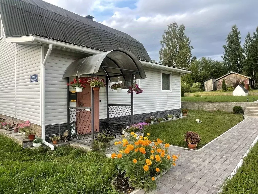 Дом в Ленинградская область, Выборгский район, Советское городское ... - Фото 1