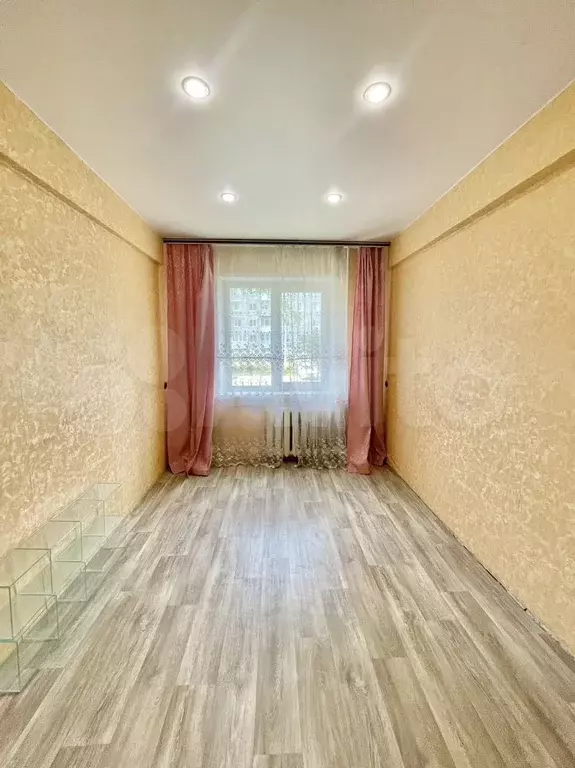 3-к. квартира, 60 м, 2/5 эт. - Фото 0