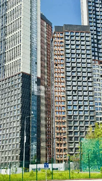 Продается 3-комнатная квартира - Фото 1