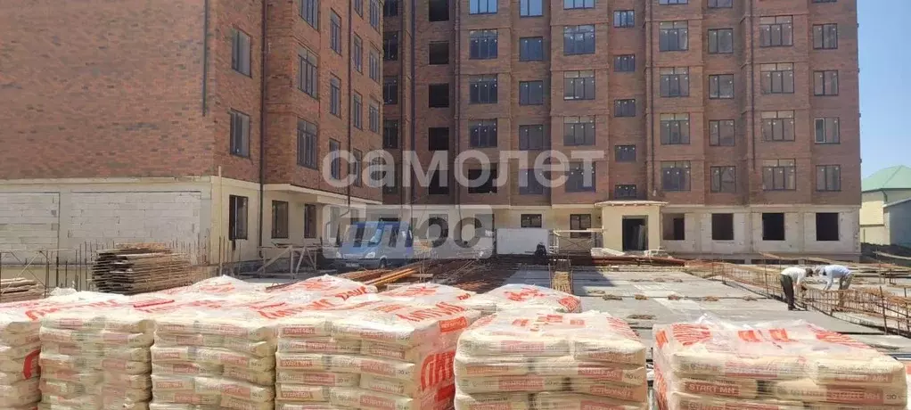 1-к кв. Дагестан, Хасавюрт ул. Батырмурзаева, 133 (41.5 м) - Фото 0