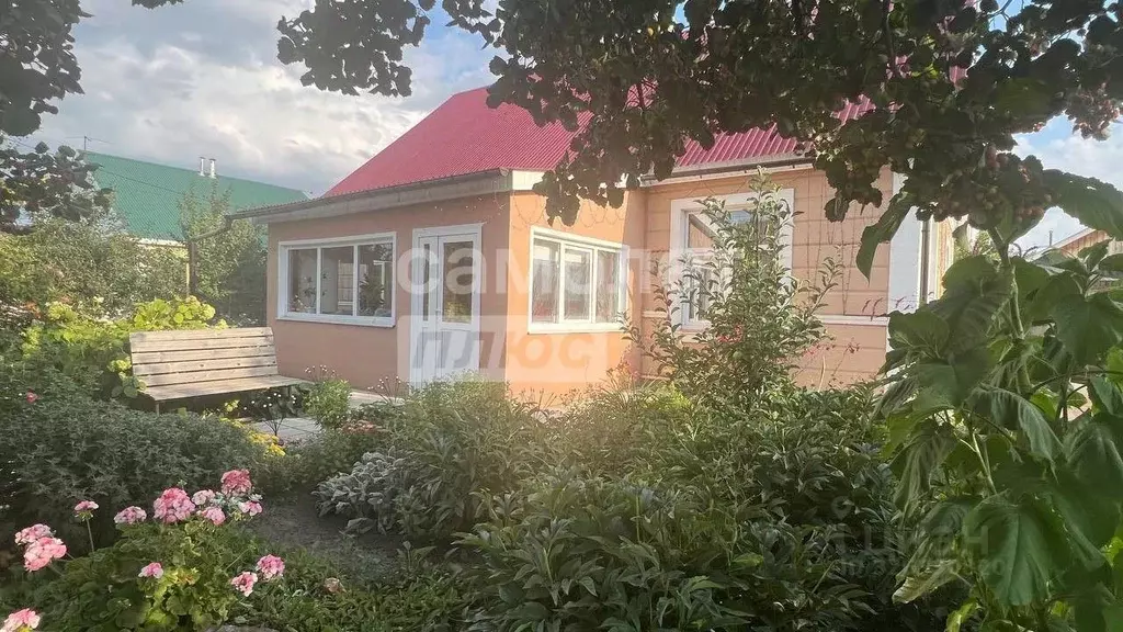 Дом в Самарская область, Ставропольский район, с. Ягодное, Ладья ... - Фото 1