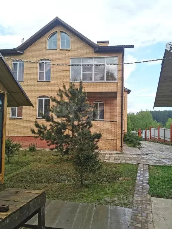 Дом в Московская область, Наро-Фоминский городской округ, д. Ерюхино ... - Фото 0