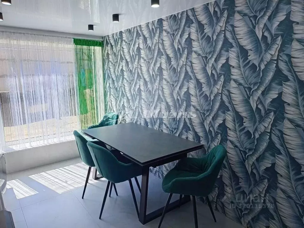Дом в Крым, Симферопольский район, Трудовское с/пос, с. Ана-Юрт, Лада ... - Фото 1