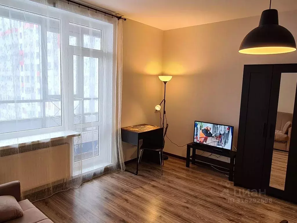 Студия Санкт-Петербург ул. Обручевых, 5 (30.3 м) - Фото 1