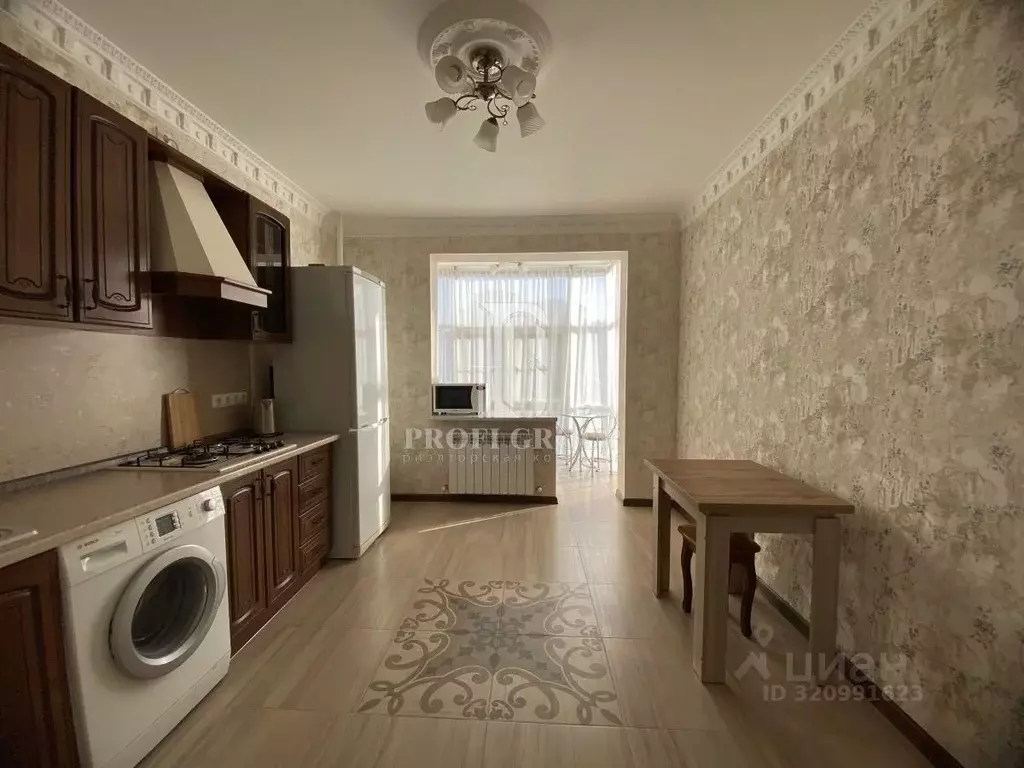 2-к кв. Дагестан, Каспийск ул. Молодежная (75.0 м) - Фото 0
