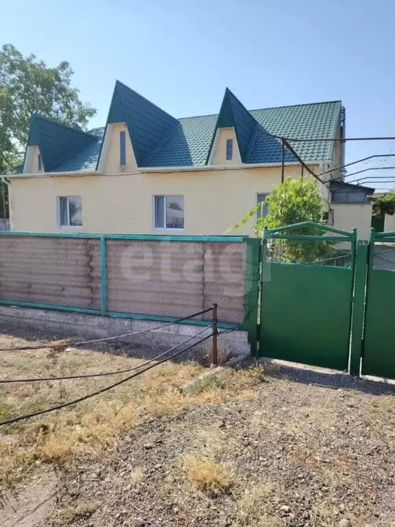 Дом в Крым, Джанкойский район, с. Новокрымское ул. Школьная (148 м) - Фото 1