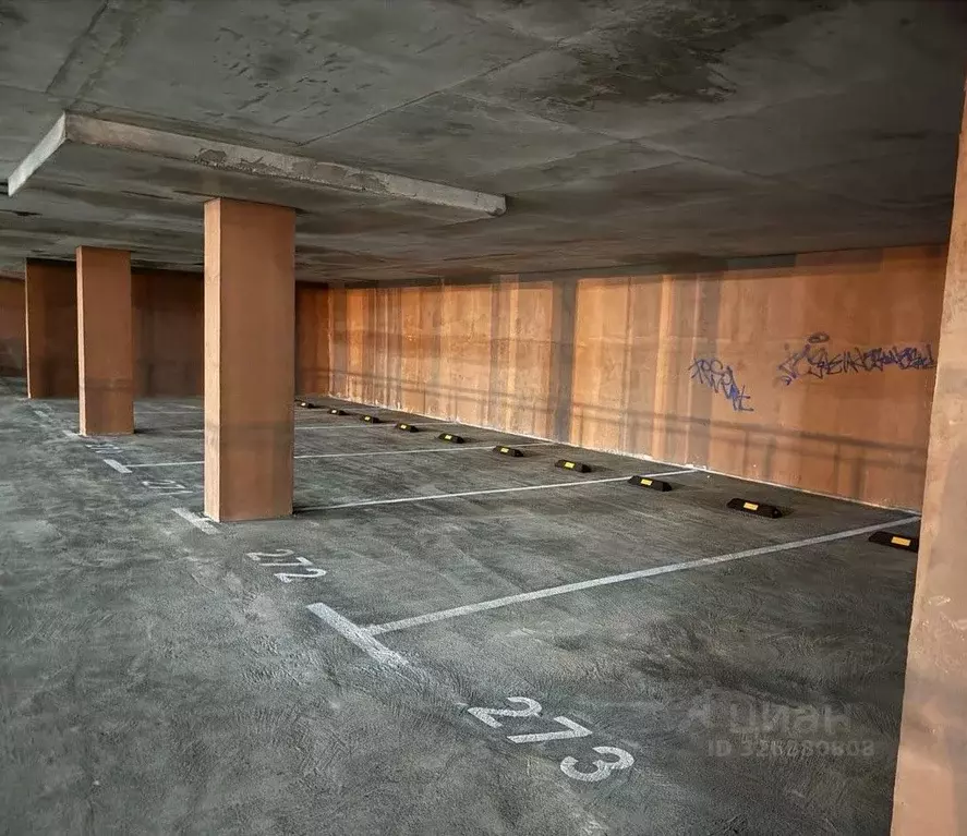 Гараж в Московская область, Красногорск городской округ, пос. ... - Фото 1