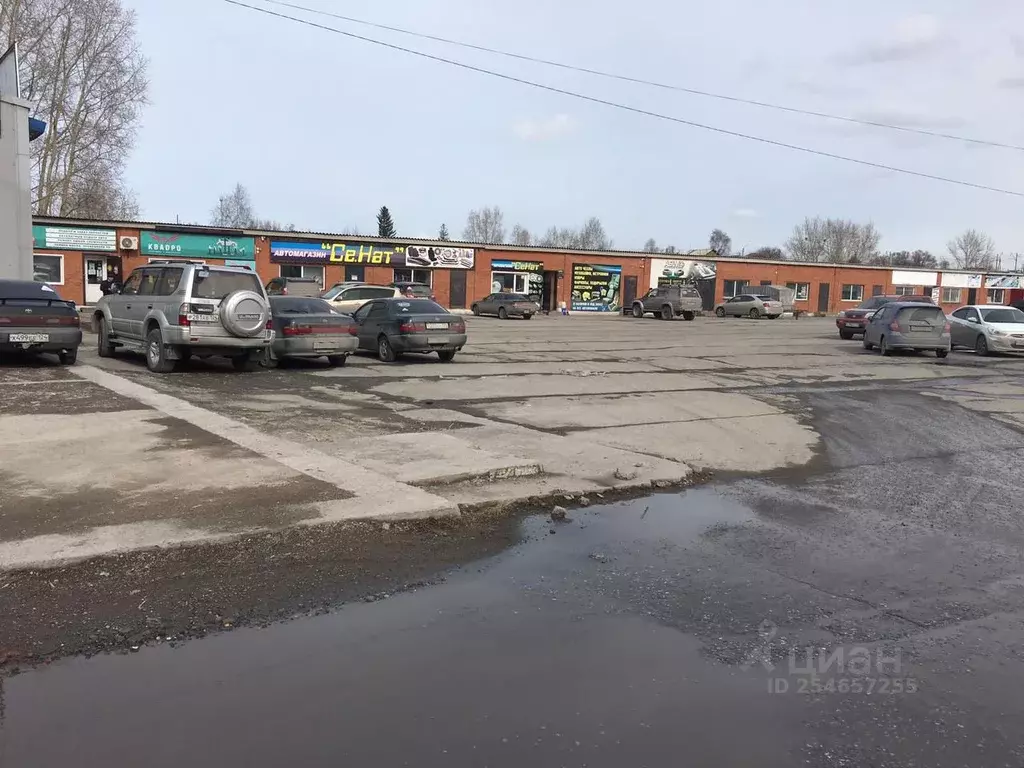Помещение свободного назначения в Красноярский край, Ачинск ул. ... - Фото 1