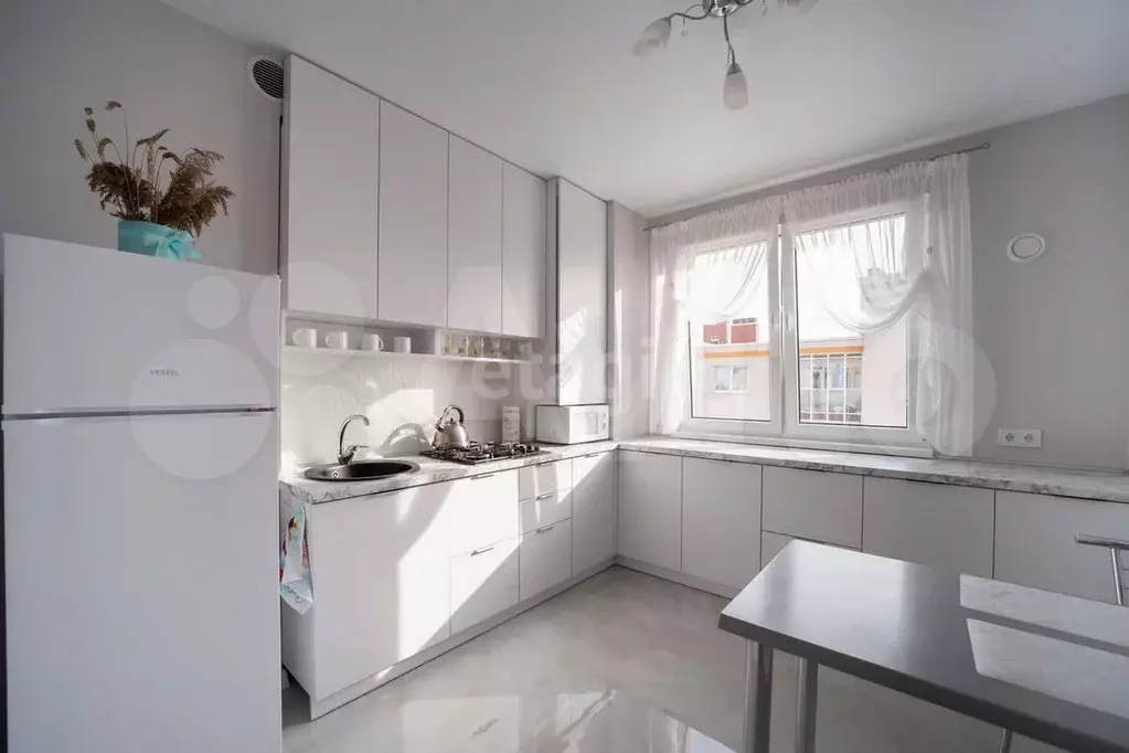 1-к. квартира, 37 м, 5/5 эт. - Фото 1