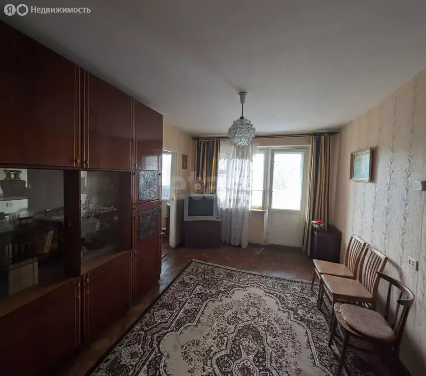 3-комнатная квартира: Нижний Новгород, улица Бонч-Бруевича, 3 (55.7 м) - Фото 1