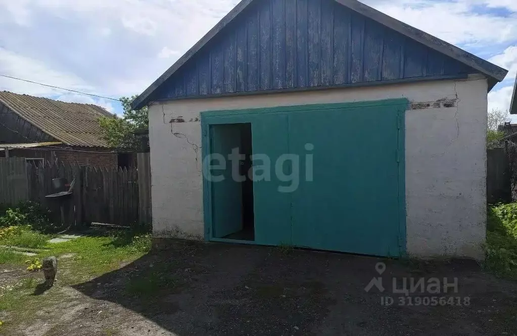 Дом в Саратовская область, Романовское муниципальное образование, пос. ... - Фото 2