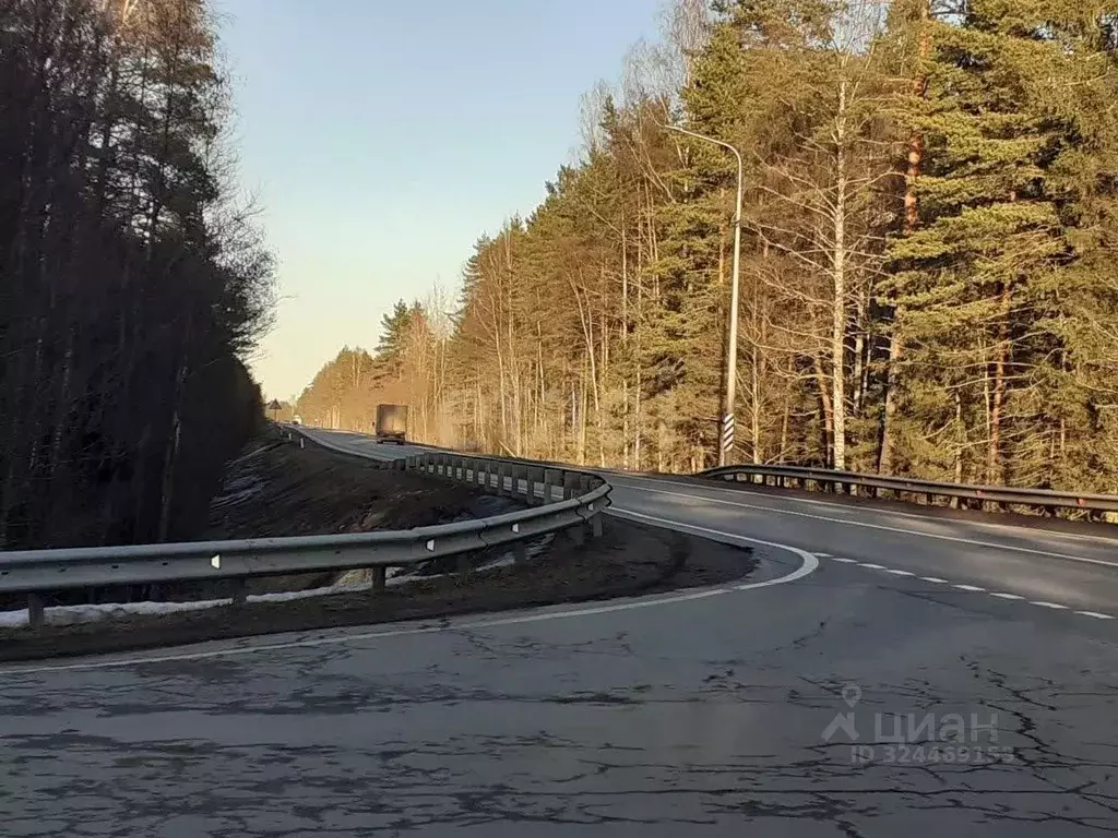 Участок в Ленинградская область, Волховский район, Иссадское с/пос, ... - Фото 1