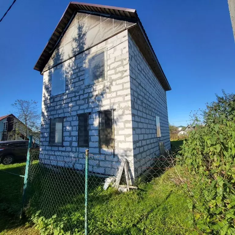 Дом в Ленинградская область, Кингисеппский район, Большелуцкое с/пос, ... - Фото 2