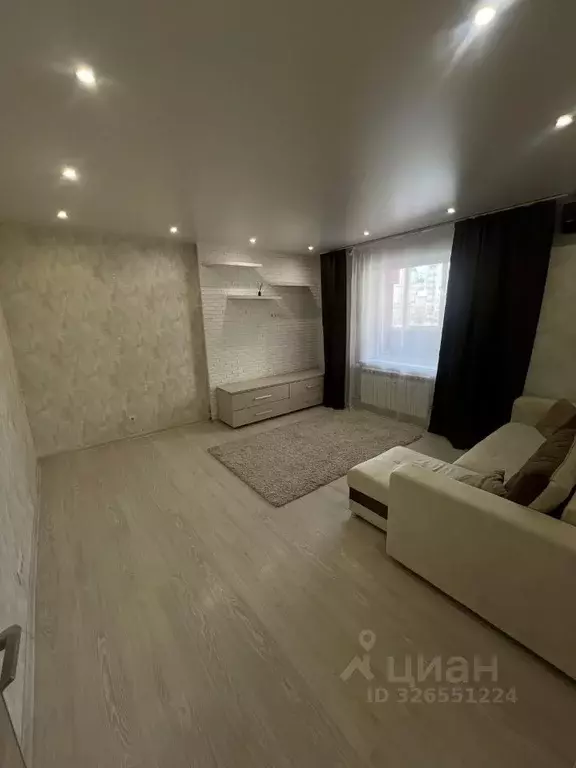 1-к кв. Алтайский край, Барнаул тракт Павловский, 301 (37.0 м) - Фото 1