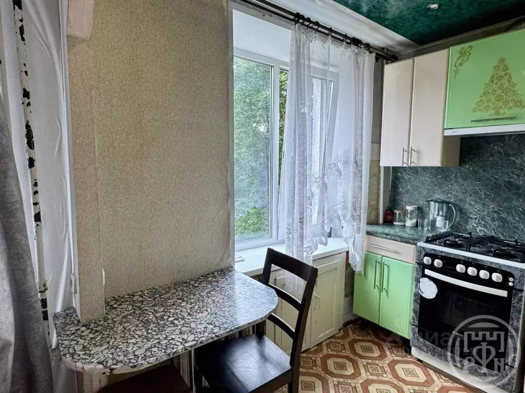 2-к кв. Ленинградская область, Луга просп. Кирова, 23 (40.9 м) - Фото 2