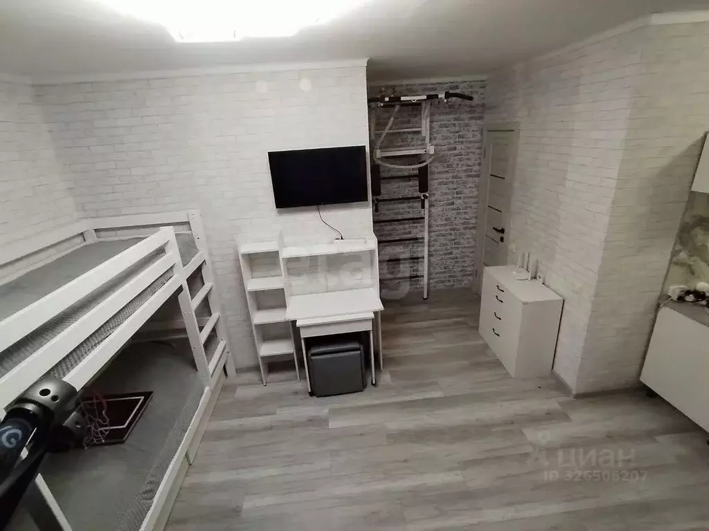 Студия Иркутская область, Иркутск ул. Шпачека, 12/5 (25.8 м) - Фото 1