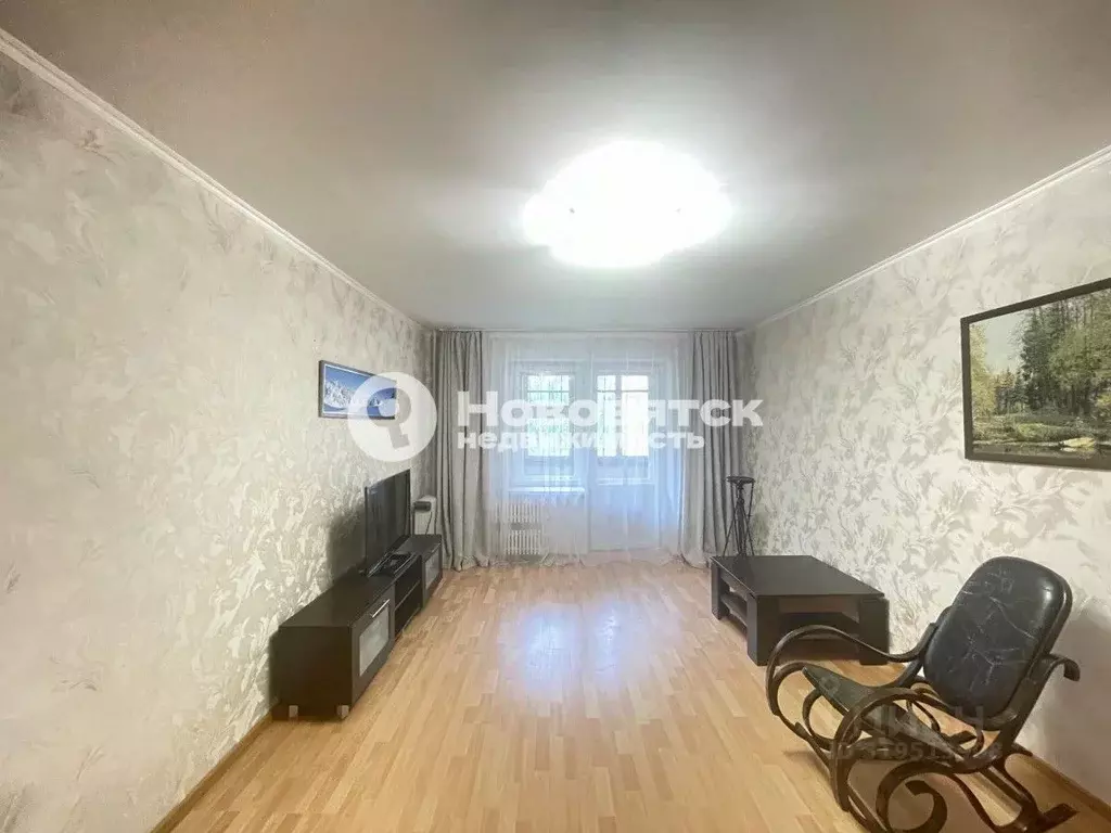3-к кв. Кировская область, Киров ул. МОПРА, 1а (70.8 м) - Фото 1