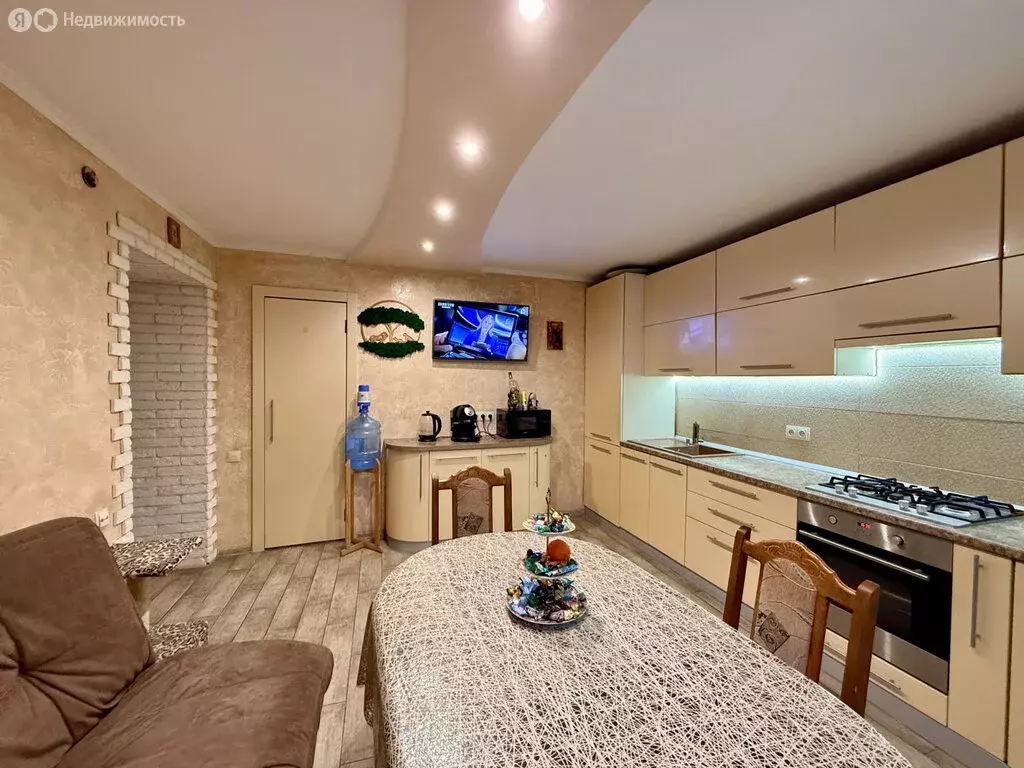 Дом в Симферополь, Широкая улица, 23 (181 м) - Фото 1