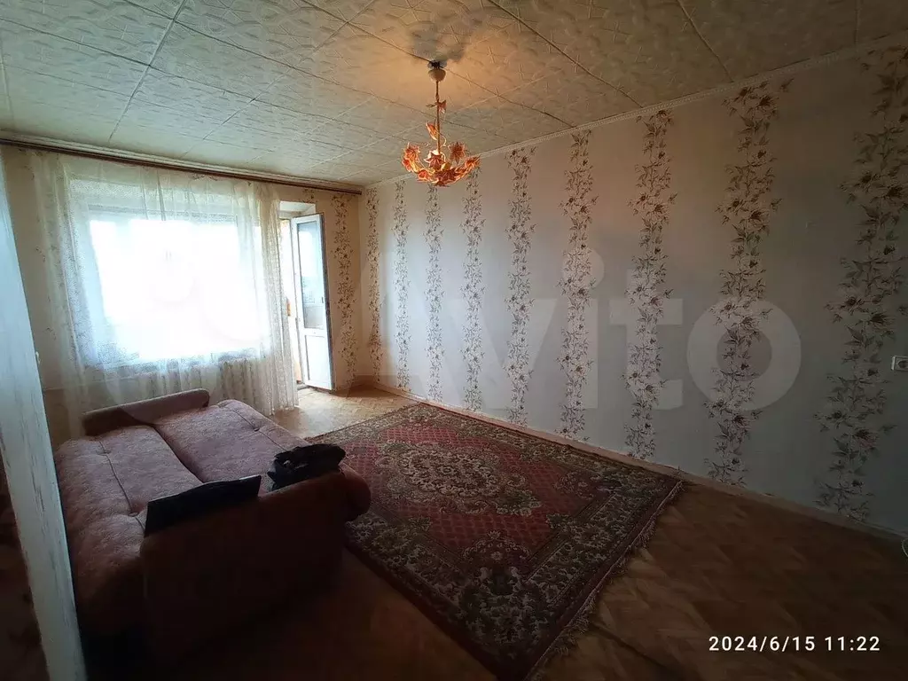 1-к. квартира, 30 м, 5/5 эт. - Фото 0