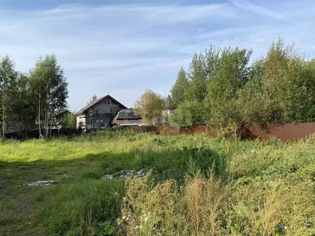 Дом в Санкт-Петербург пос. Усть-Ижора, ул. Комсомола, 11 (222 м) - Фото 0