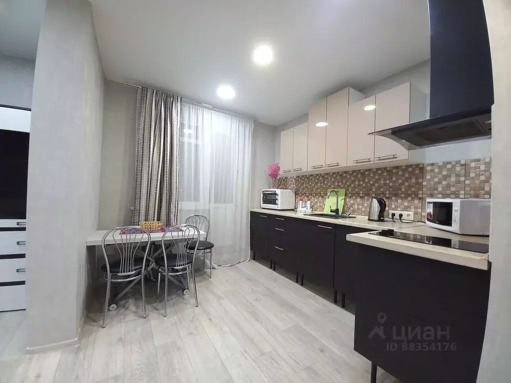 1-к кв. Татарстан, Казань Гвардейская ул., 59А (40.0 м) - Фото 1
