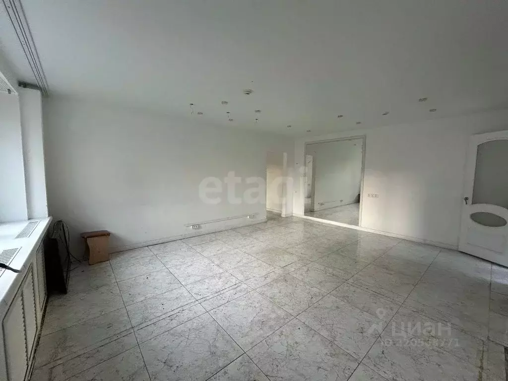 Офис в Саха (Якутия), Якутск ул. Пояркова, 8 (54 м) - Фото 1