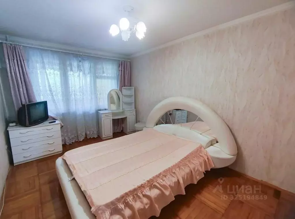 3-к кв. Крым, Ялта ул. Московская, 49 (65.2 м) - Фото 1