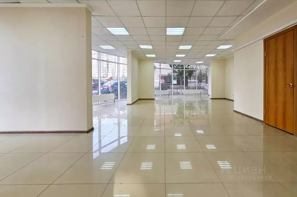 Торговая площадь в Краснодарский край, Краснодар ул. Командорская, 5/1 ... - Фото 2