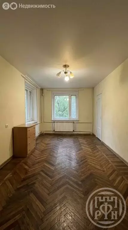 4-комнатная квартира: Петергоф, улица Шахматова, 4к1 (82.3 м) - Фото 1
